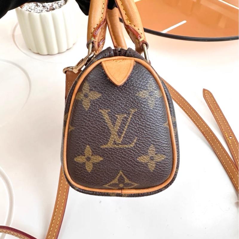 【97新 ✨ 全網最低價！】LV Speedy Nano什麼季節場合都能搭 減齡的LV-7