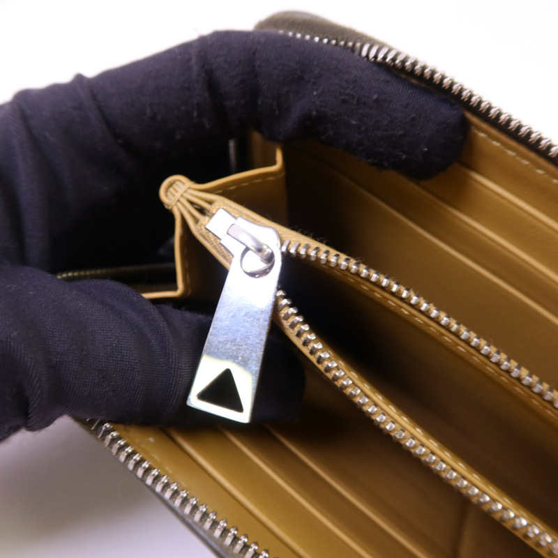 BOTTEGA VENETA 牛皮皮革Long wallet銀扣長錢包-9