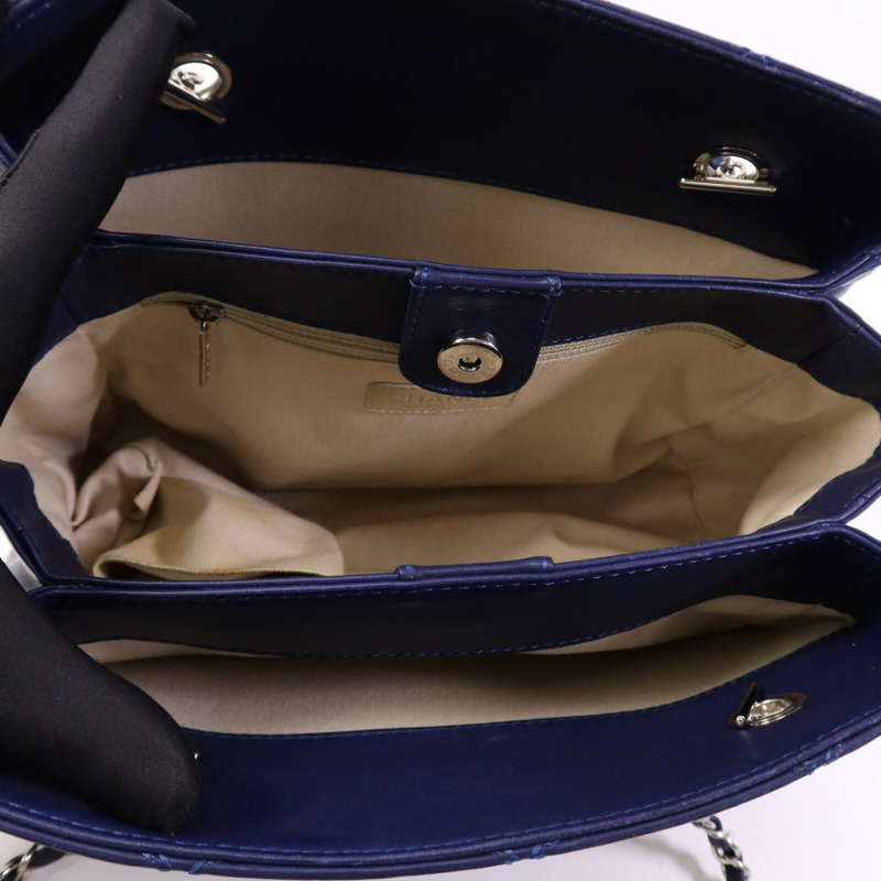 CHANEL 牛皮皮革Chain Shoulder Bag銀扣鏈帶肩背袋-4