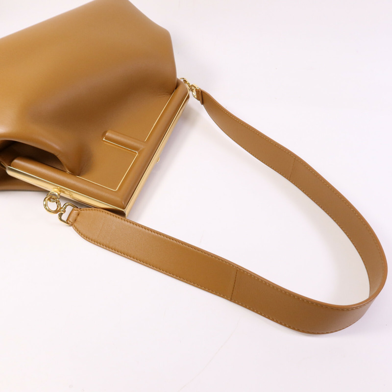 FENDI 牛皮皮革First Medium金扣肩背袋-8