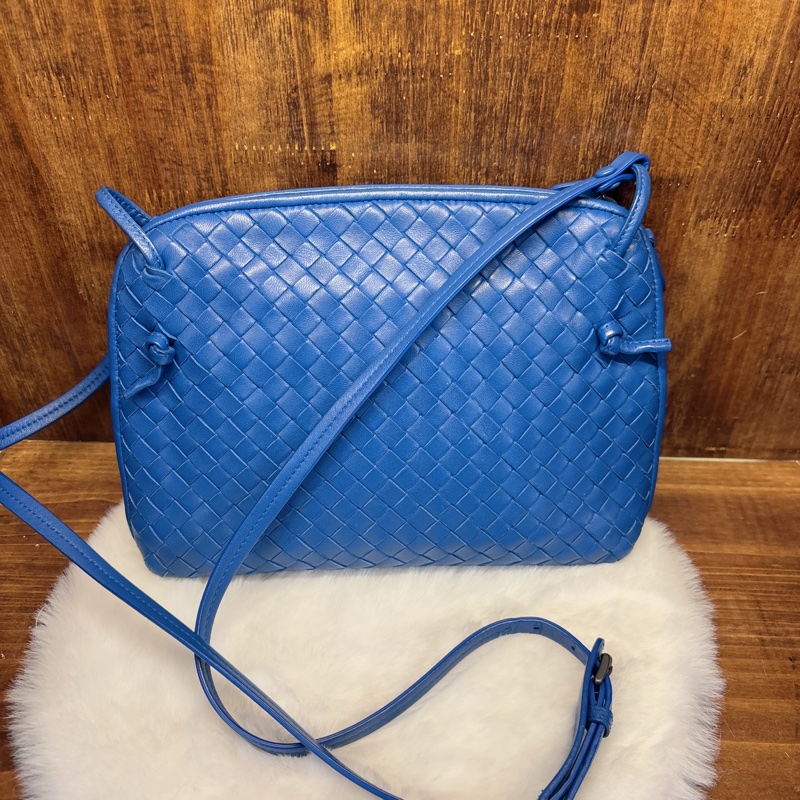 Bottega Veneta 編織斜挎包 藍色-0