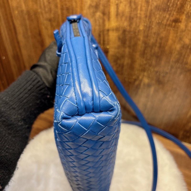 Bottega Veneta 編織斜挎包 藍色-4