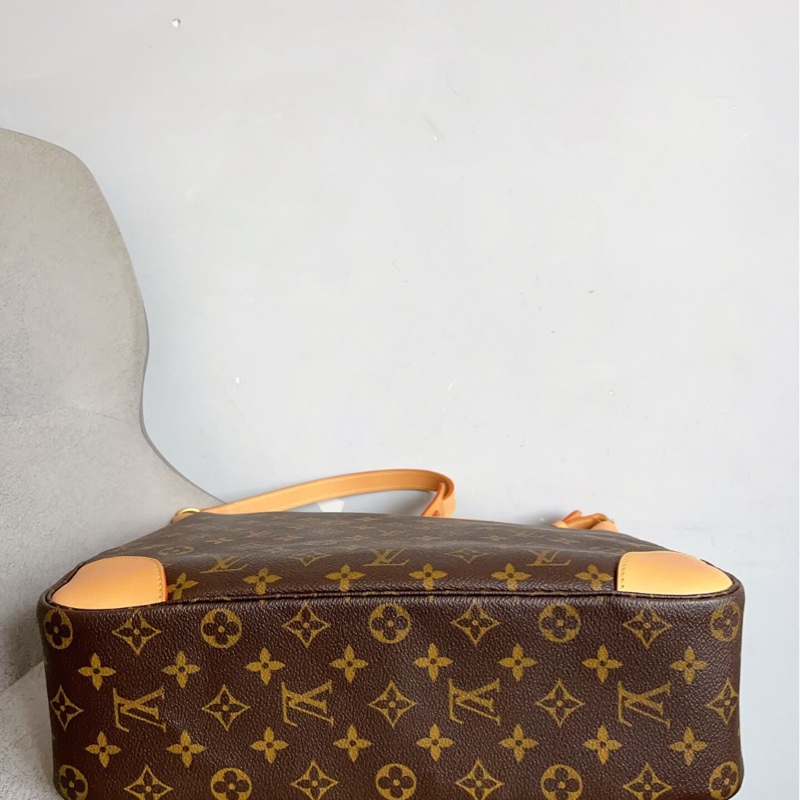 【98新 ✨ 全網最低價！】Louis Vuitton 牛角包中號 男女皆百搭！-7