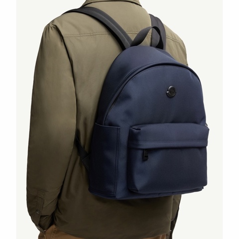 Moncler 男士 PIERRICK 背包均碼碼35cm*14cm*45.5cm