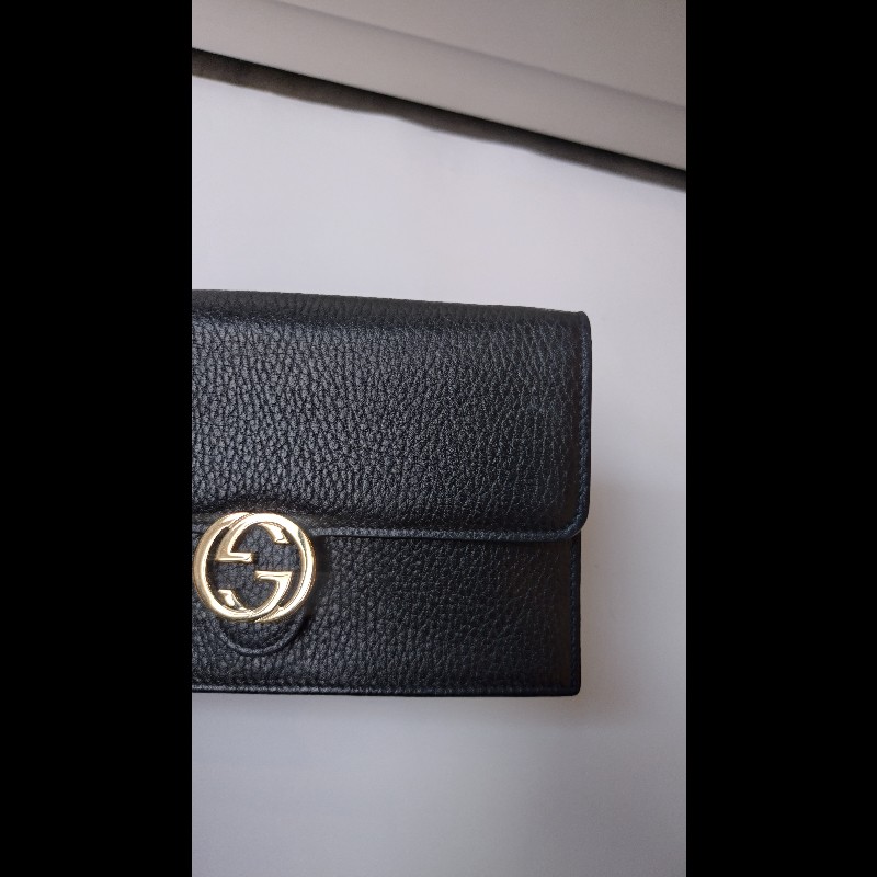 Gucci 金鍊黑皮革GG 釦斜背小包WOC-7