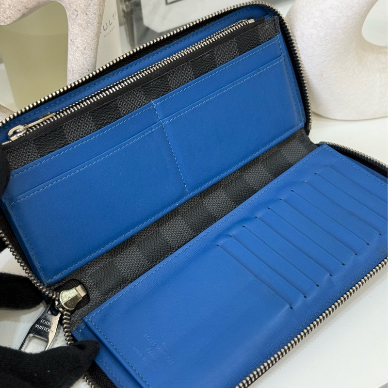 （稀有釋出）LV Zippy 黑灰格直立拉鍊長夾 🟦內裏限量藍色-2