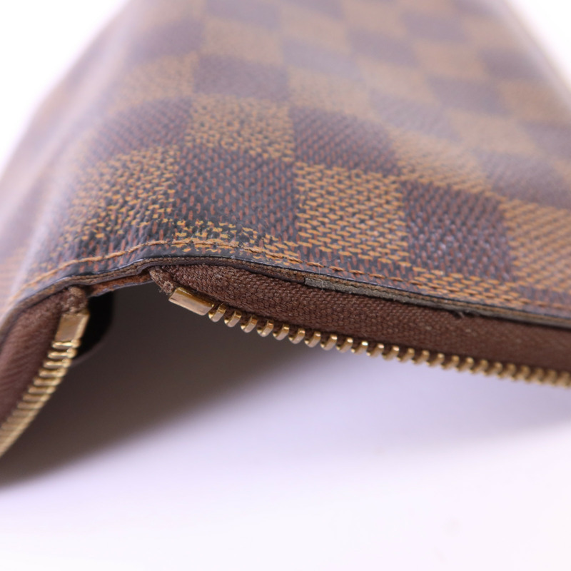 LOUIS VUITTON Damier Zippy Organizer金扣長錢包-17