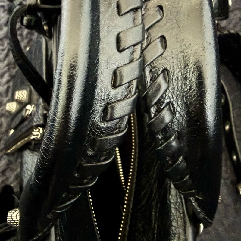 ❣️出廠吊牌還在✨ BALENCIAG NEO CAGOLE XS 爵士黑 熱門爆款Cagole 包來啦✨ 爆炸好裝尺寸🤍愛心鏡子🤍小卡包👌-7