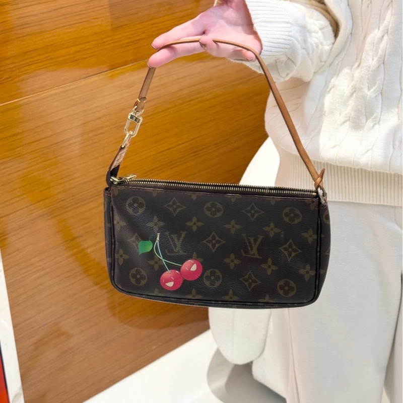 【95新 ✨ 全網最低價！】Louis Vuitton LV村上隆 櫻桃麻將包-4