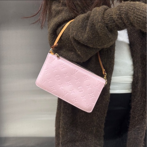 【95新 ✨ 全網最低價！】Louis Vuitton LV村上隆 櫻桃麻將包