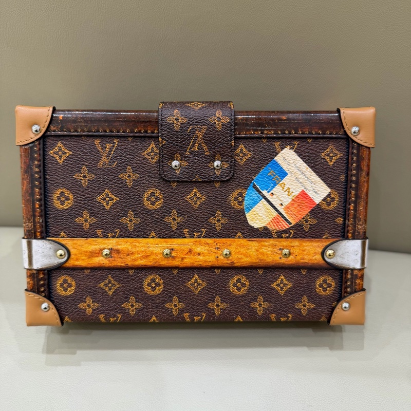 LV 限量秀款 盒子包 尺寸約20*12.5*5cm-9