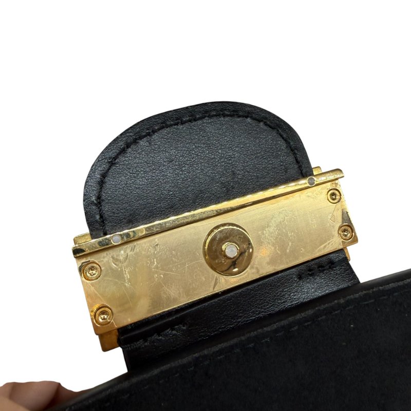 Louis Vuitton - 黑色金釦牛皮EPI Dauphine肩側背包╻MM-18