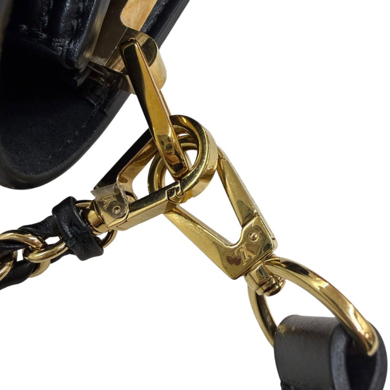 Louis Vuitton - 黑色金釦牛皮EPI Dauphine肩側背包╻MM-24