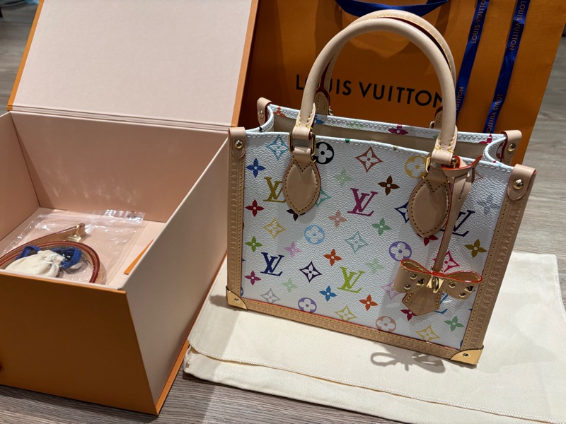 Louis Vuitton LV x 村上隆Onthego 手提包-1