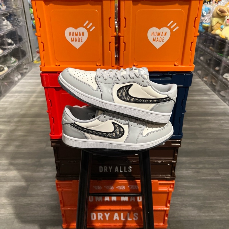 Dior x Aj1 低筒Us9-1