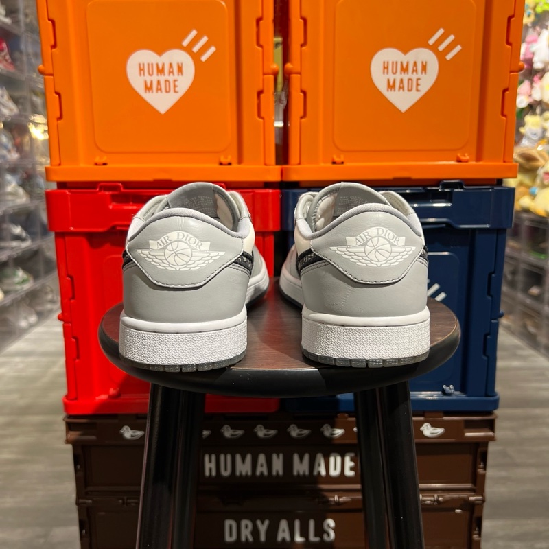 Dior x Aj1 低筒Us9-4