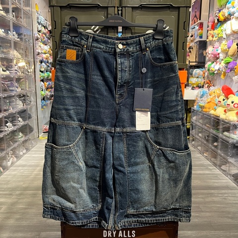 Lv x Nigo 工裝短褲30碼