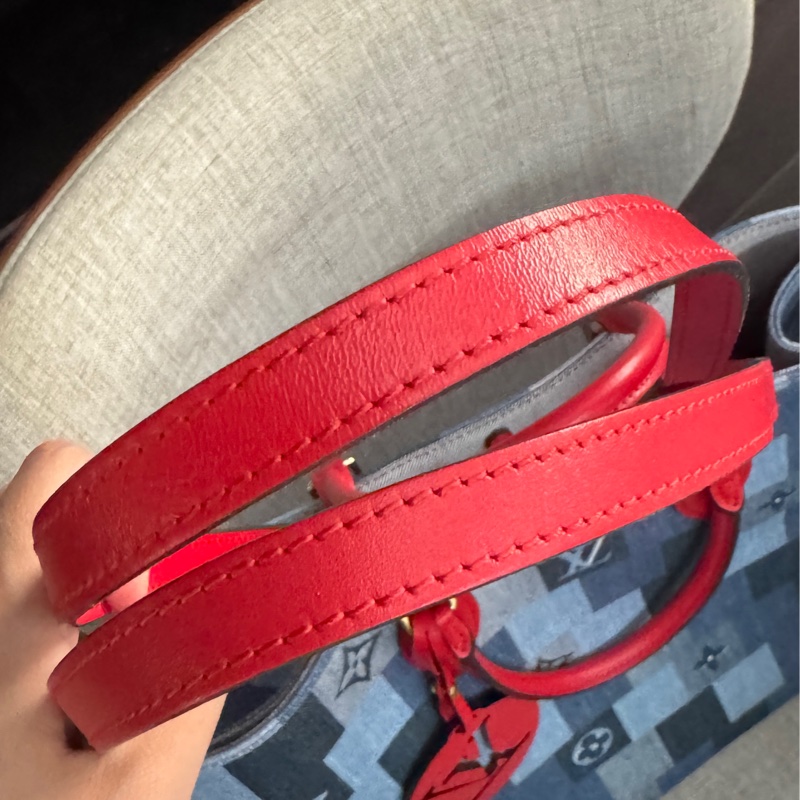 極新少用熱賣LV經典牛仔丹寧皮革拼布拼接On the go 雙面托特包-4