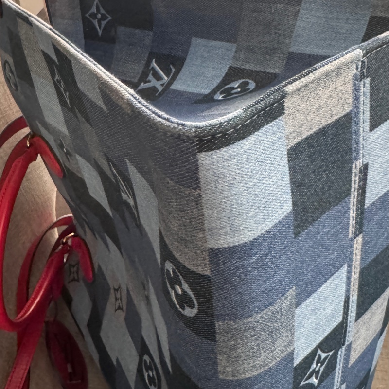 極新少用熱賣LV經典牛仔丹寧皮革拼布拼接On the go 雙面托特包-9