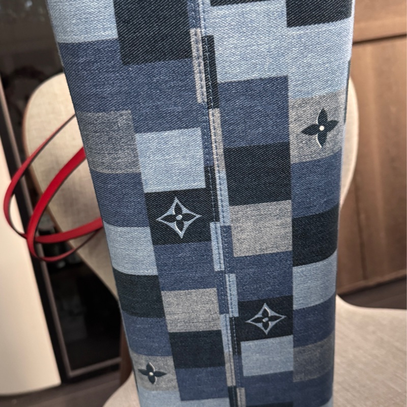 極新少用熱賣LV經典牛仔丹寧皮革拼布拼接On the go 雙面托特包-16