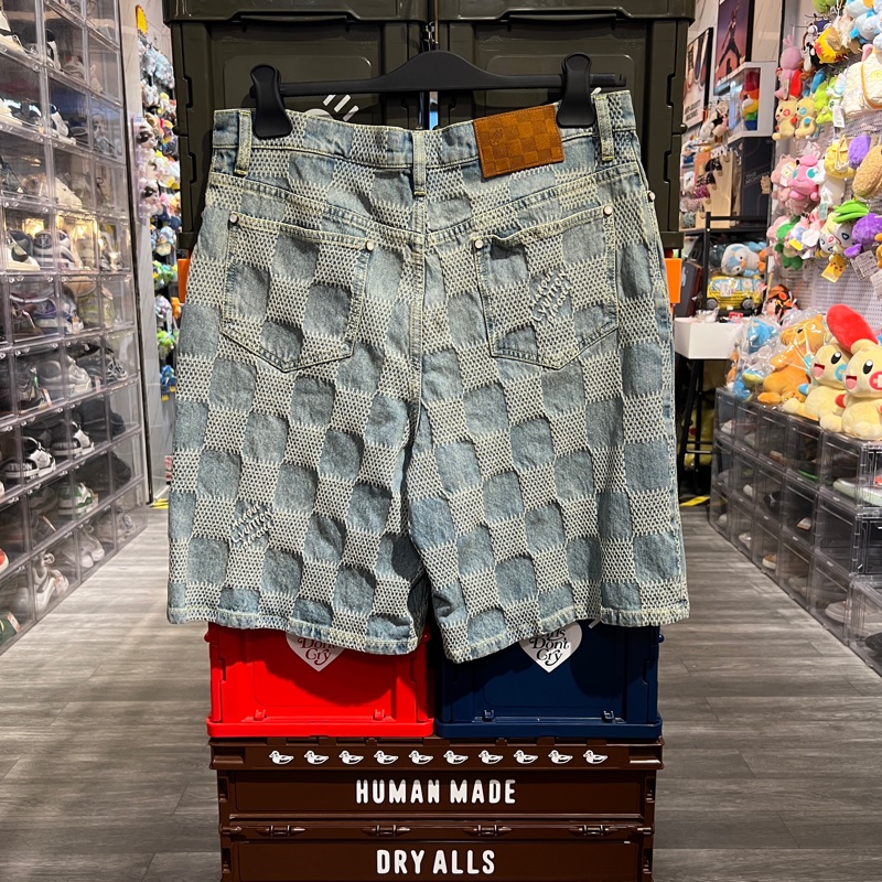 Lv 25年新款 牛仔褲31碼-1