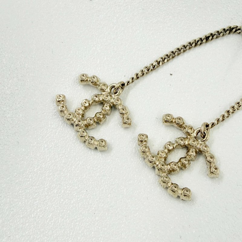 CHANEL - 金色三色拼鑽雙C垂墜式耳環-4