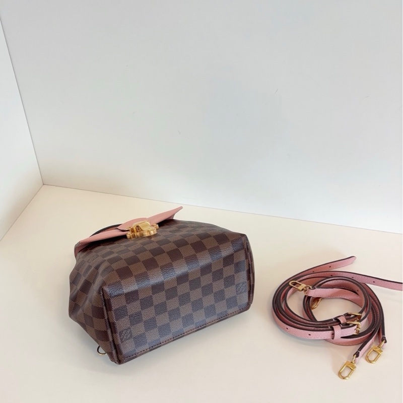 LV 路易威登 clapton 粉色拼棕棋盤格雙肩背包-4