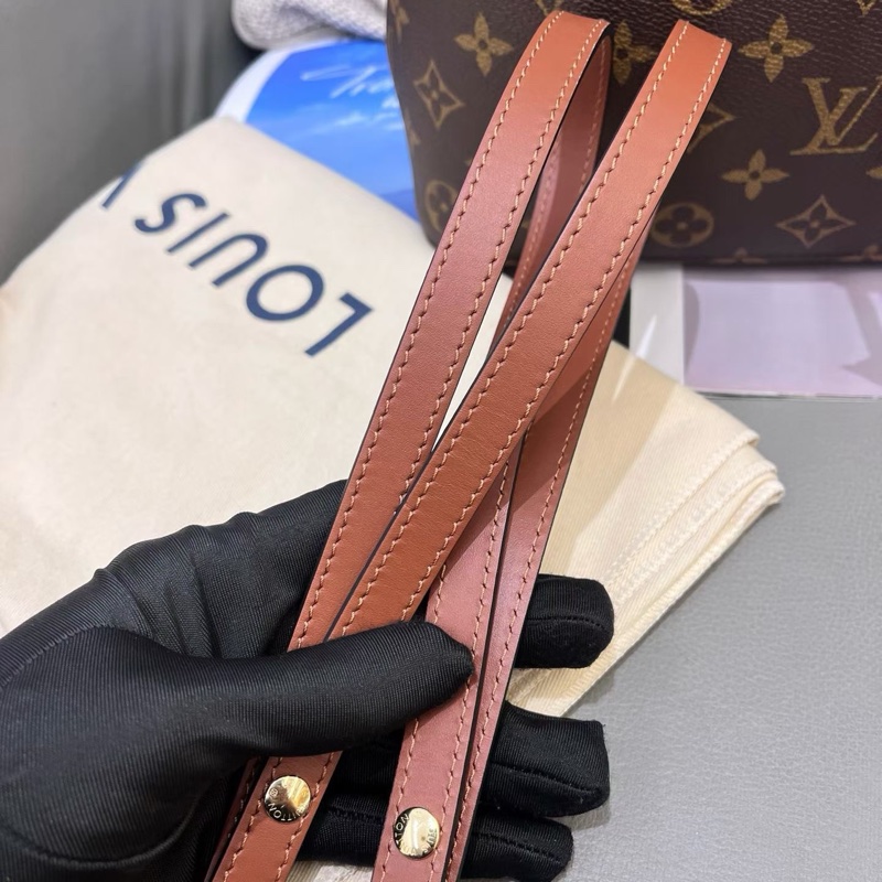 LV老花焦糖桶noe水桶單肩包-5