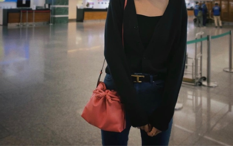 Loewe flamenco mini 珊瑚粉 斜背 肩背 手提-3
