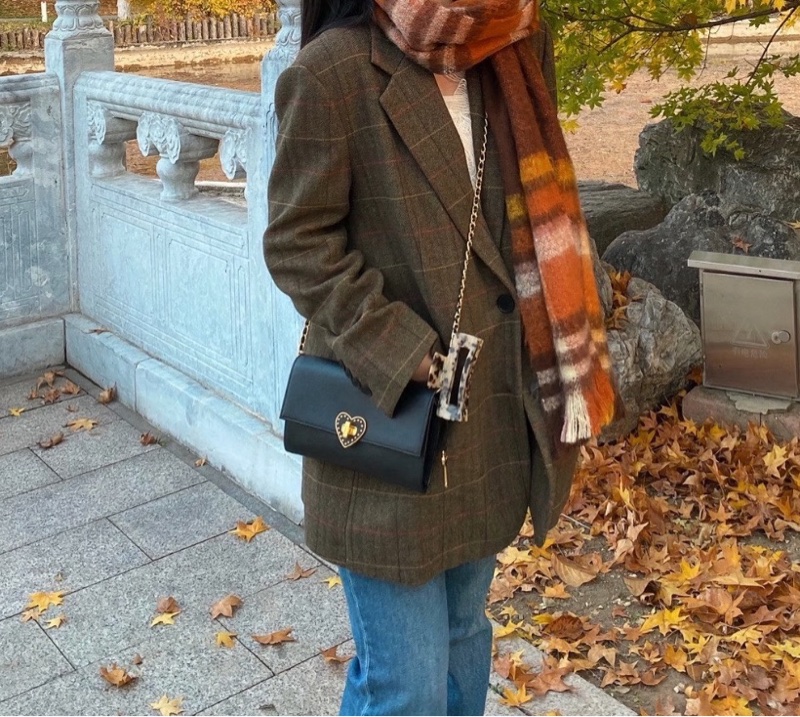 Prada普拉達桃心鏈條包-1