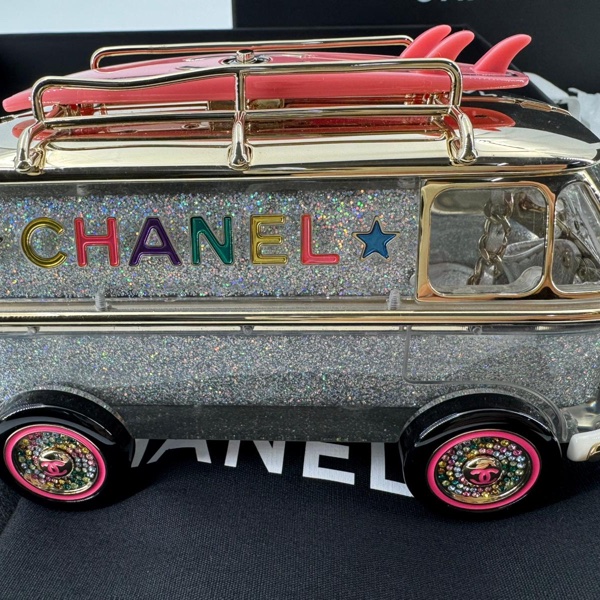 Chanel 2024 Glitter Lucite, Multicolor Rhinestone & Enamel Hollywood Mini Van-10