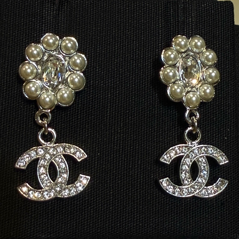 CHANEL 香奈兒 CC 花朵 珍珠 耳環-0