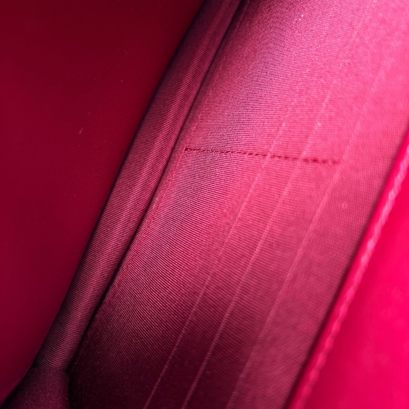 Chanel 復古扣woc鏈條包酒紅色金扣油蠟皮18*12.5*4 98新配件塵袋-2