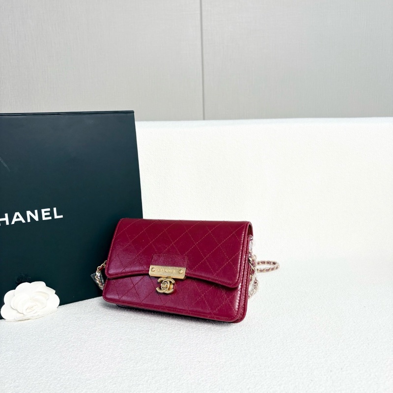 Chanel 復古扣woc鏈條包酒紅色金扣油蠟皮18*12.5*4 98新配件塵袋-5