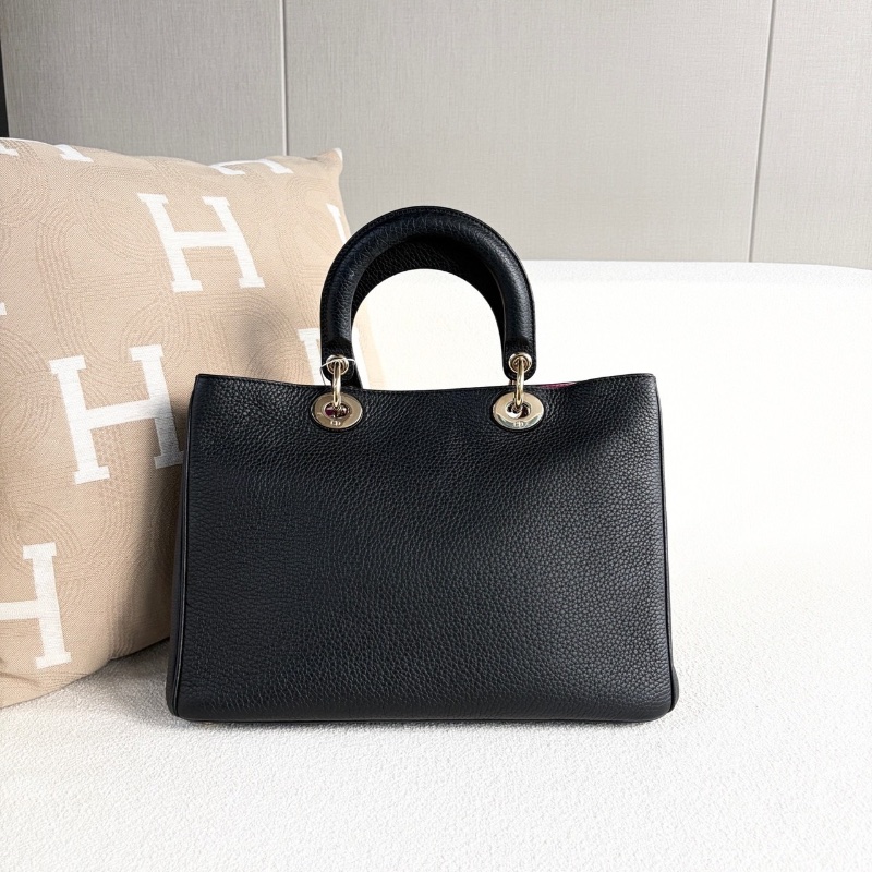 Dior 黑金vip全皮手提紫色內里  31*22*12 98新配件子袋塵袋肩帶-7