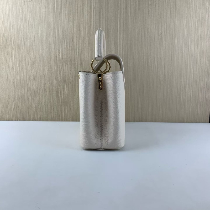 LV capucines BB  白色金屬花邊 芯片款27*18*9 98新配件盒子塵袋-6