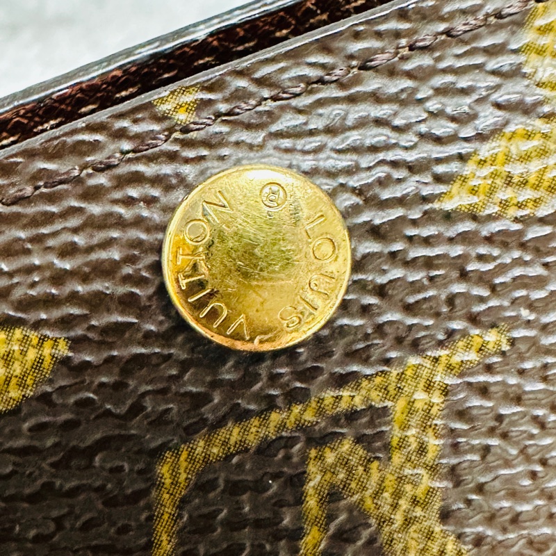 LV老花四孔金釦鑰匙包-30