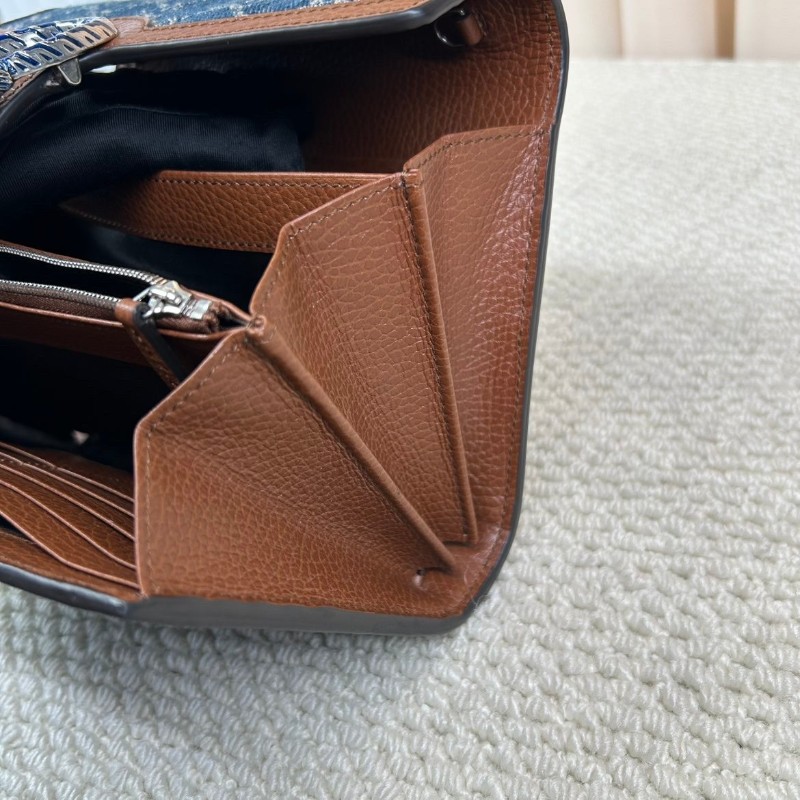 ZZZ 古馳Gucci酒神丹寧牛仔包  藍色牛仔布+棕色皮革 復古做舊感滿滿 標誌性虎頭馬蹄扣 琺瑯工藝超有辨識度-14