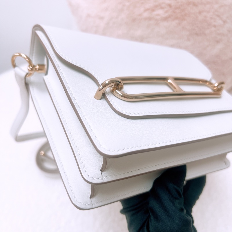 近新 Hermes mini roulis M4 奶灰白 豬鼻子包 B刻-4