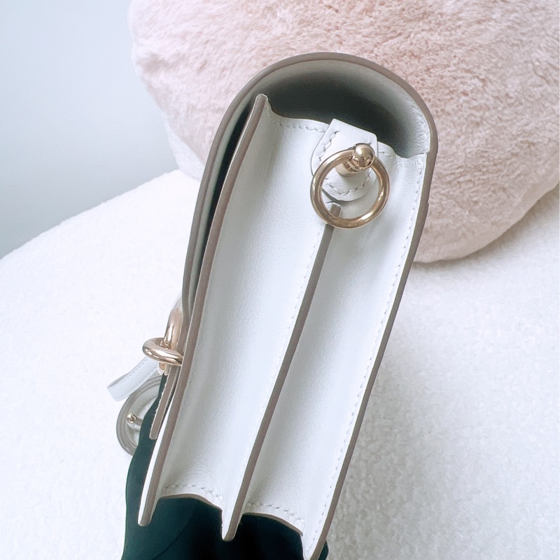 近新 Hermes mini roulis M4 奶灰白 豬鼻子包 B刻-5