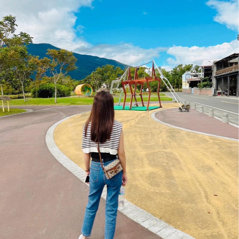 Gucci 1955 Hirsebit馬鞍扣斜背包（鳥木色）-2