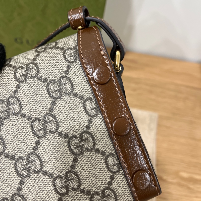 Gucci 1955 Hirsebit馬鞍扣斜背包（鳥木色）-11