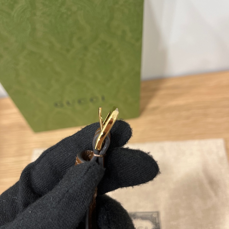 Gucci 1955 Hirsebit馬鞍扣斜背包（鳥木色）-15