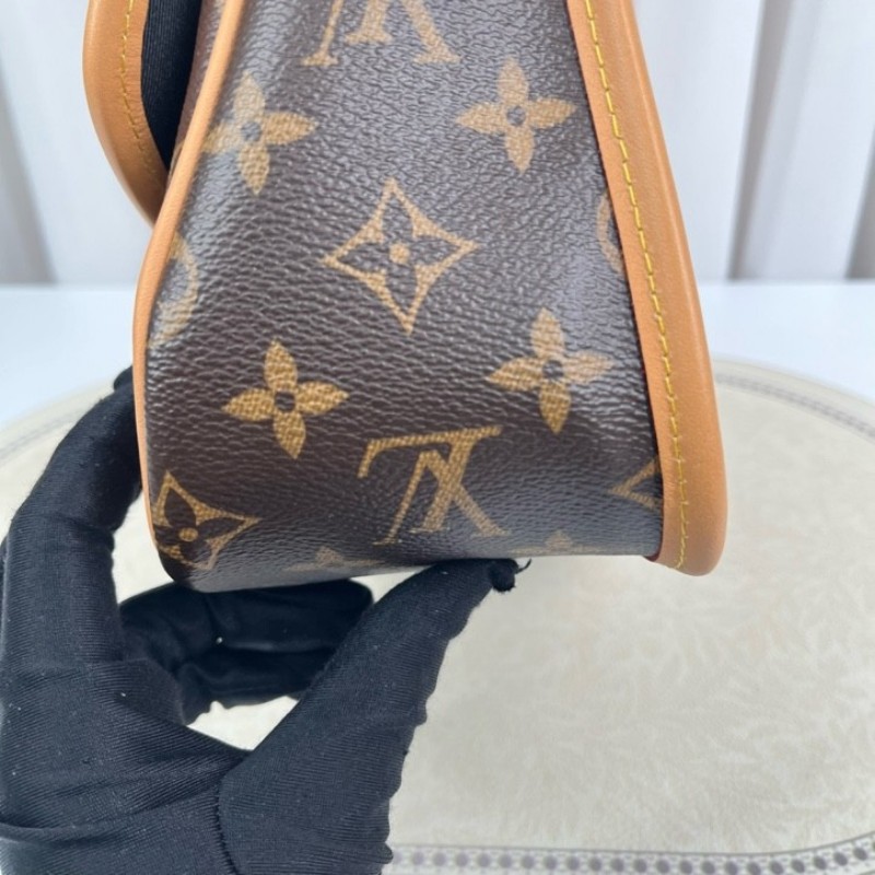 sz jzg LV路易威登 26年1月票 芯片款 Diane PM 經典老花搭配帆布塗層法棍包 手提斜挎單肩腋下都可-12