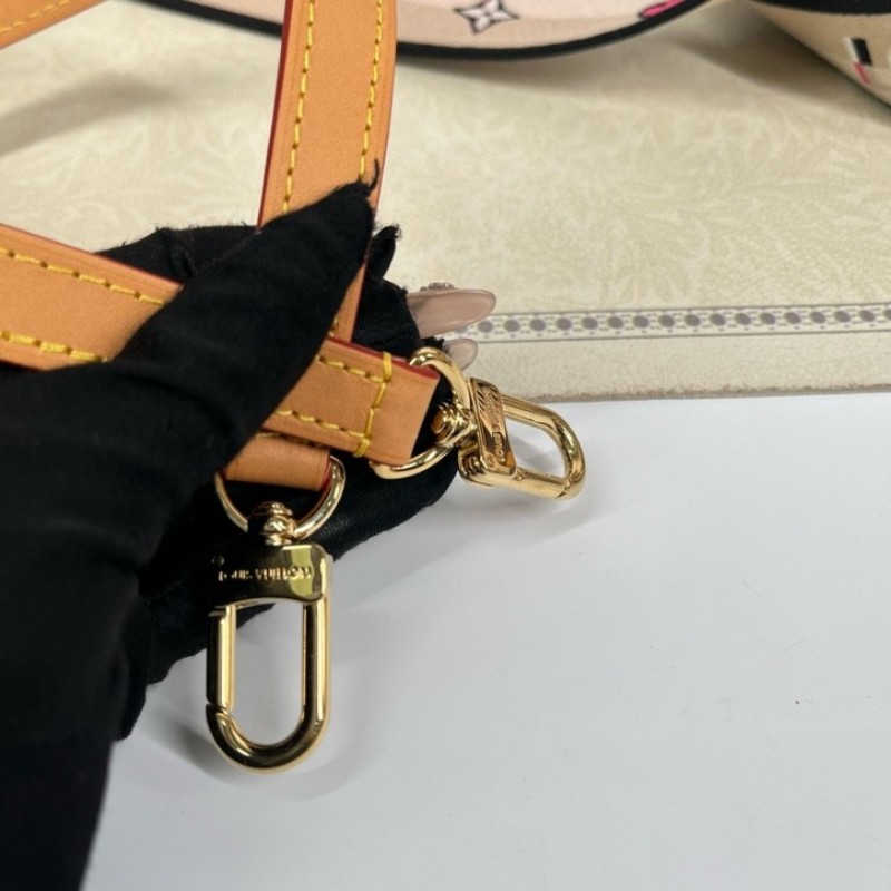 sz jzg LV路易威登 26年1月票 芯片款 Diane PM 經典老花搭配帆布塗層法棍包 手提斜挎單肩腋下都可-23