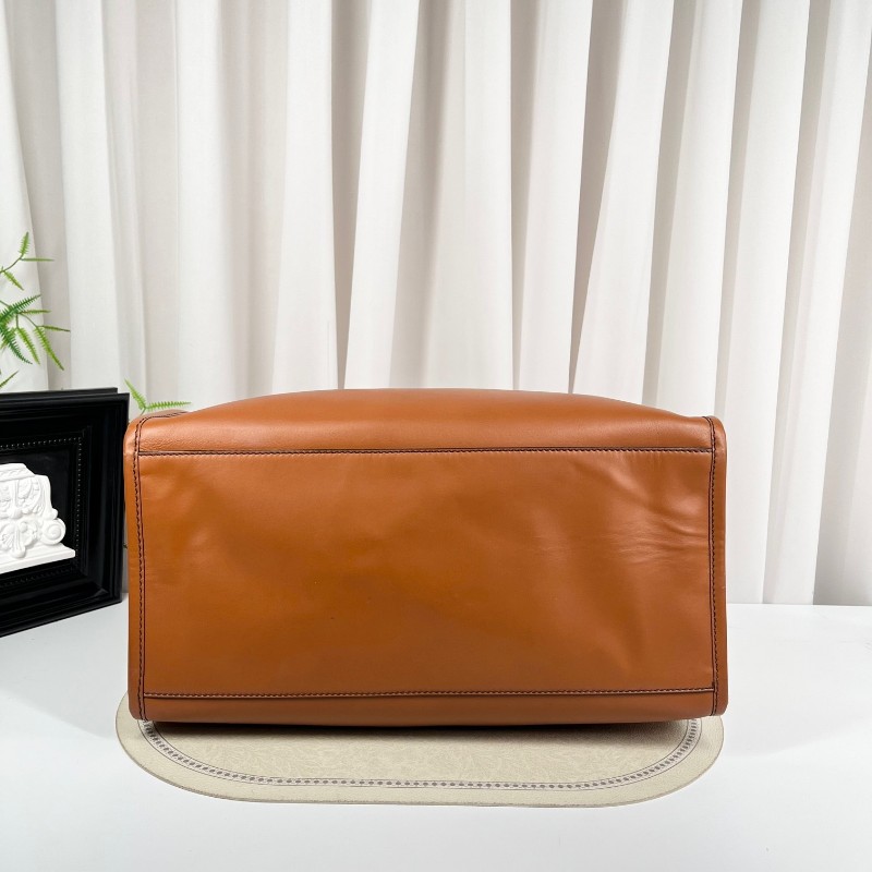 FENDI芬迪 焦糖色sunshine全皮手提托特包 容量超級大 日常出行都適合-4