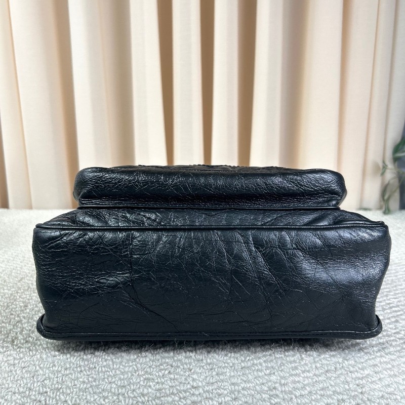 YSL聖羅蘭niki黑色油蠟皮 經典熱門款 隨性百搭 可單肩可斜挎 容量實用-4