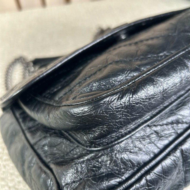 YSL聖羅蘭niki黑色油蠟皮 經典熱門款 隨性百搭 可單肩可斜挎 容量實用-11