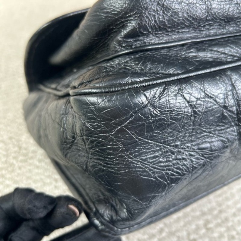 YSL聖羅蘭niki黑色油蠟皮 經典熱門款 隨性百搭 可單肩可斜挎 容量實用-12