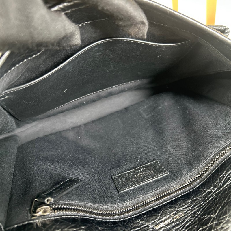 YSL聖羅蘭niki黑色油蠟皮 經典熱門款 隨性百搭 可單肩可斜挎 容量實用-14
